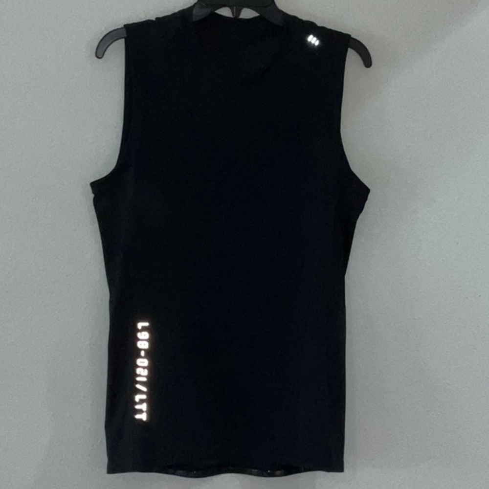 Lululemon Biker top